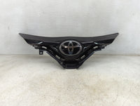 2020-2022 Toyota C-hr Front Grille Bumper Not Included - Oemusedautoparts1.com
