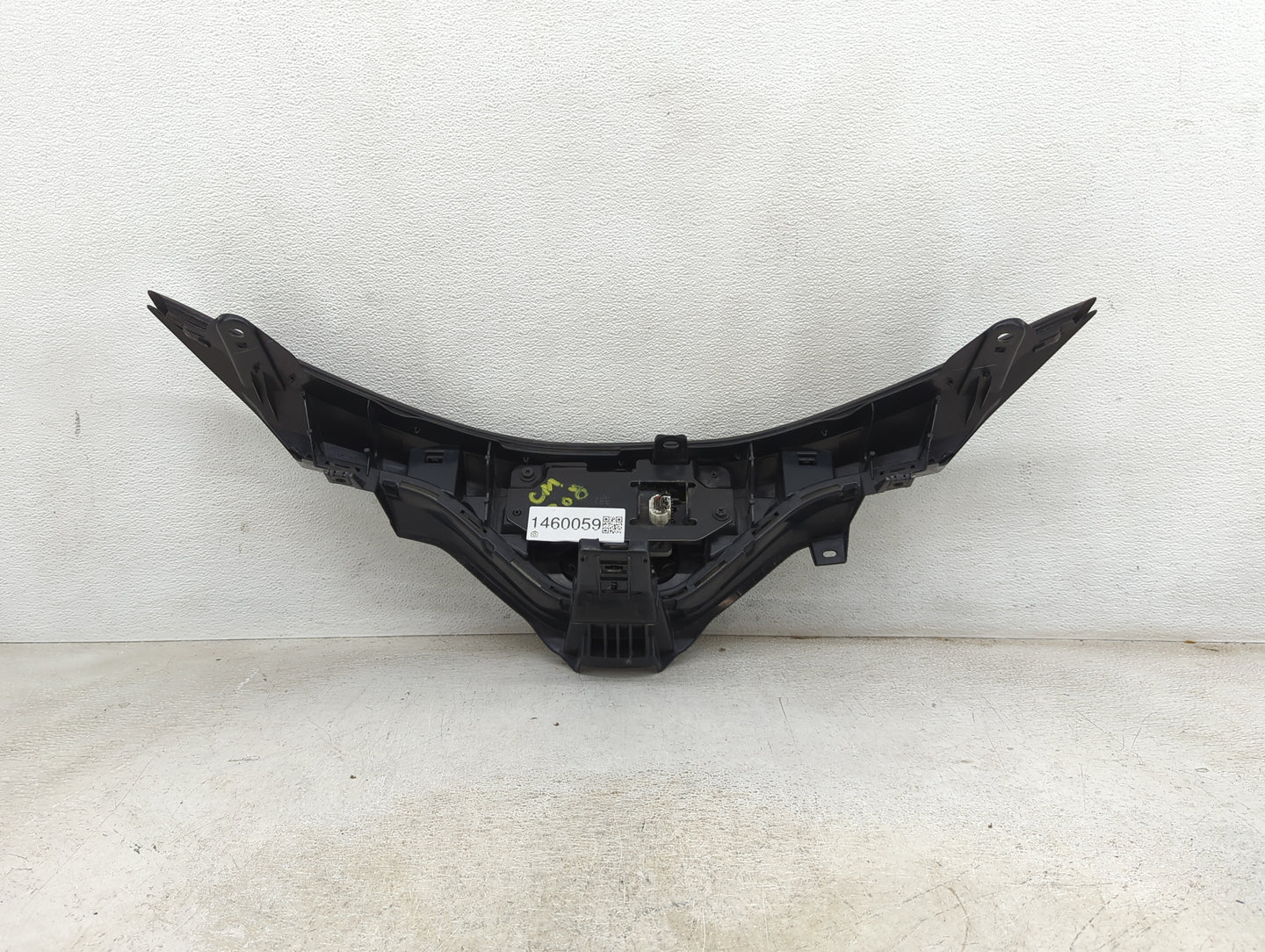 2020-2022 Toyota C-hr Front Grille Bumper Not Included - Oemusedautoparts1.com