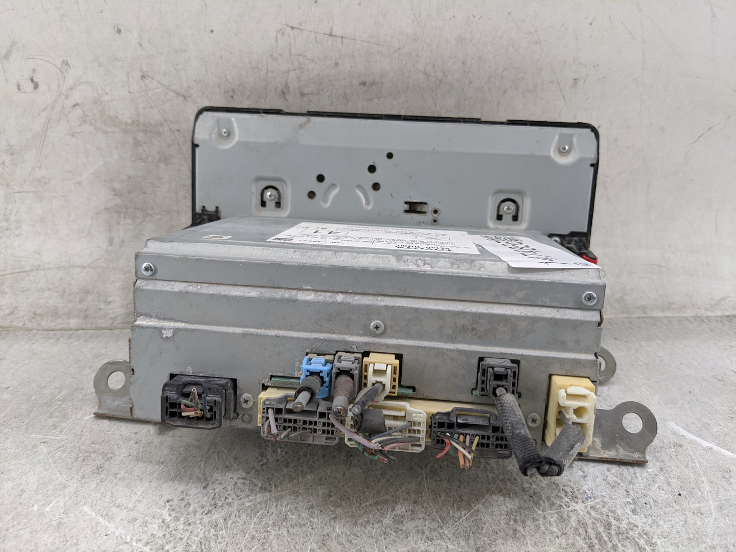 2020-2022 Toyota C-Hr Radio AM FM Cd Player Receiver Replacement P/N:86140-10100 Fits Fits 2020 2021 2022 OEM Used Auto Part