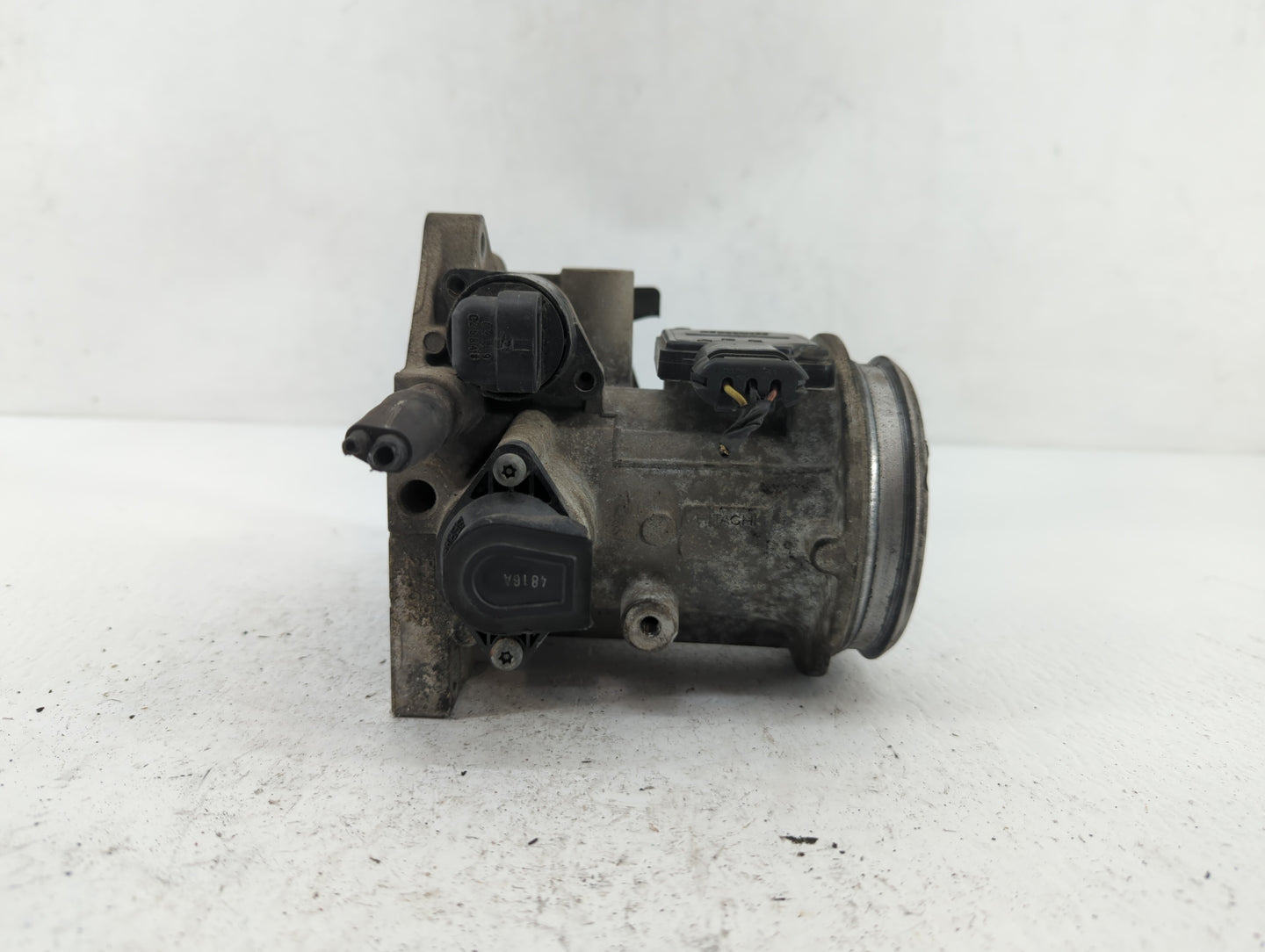 2021 Toyota C-Hr Throttle Body P/N:22030-0T130 22030-37040 Fits Fits 2013 2014 OEM Used Auto Parts - Oemusedautoparts1.com