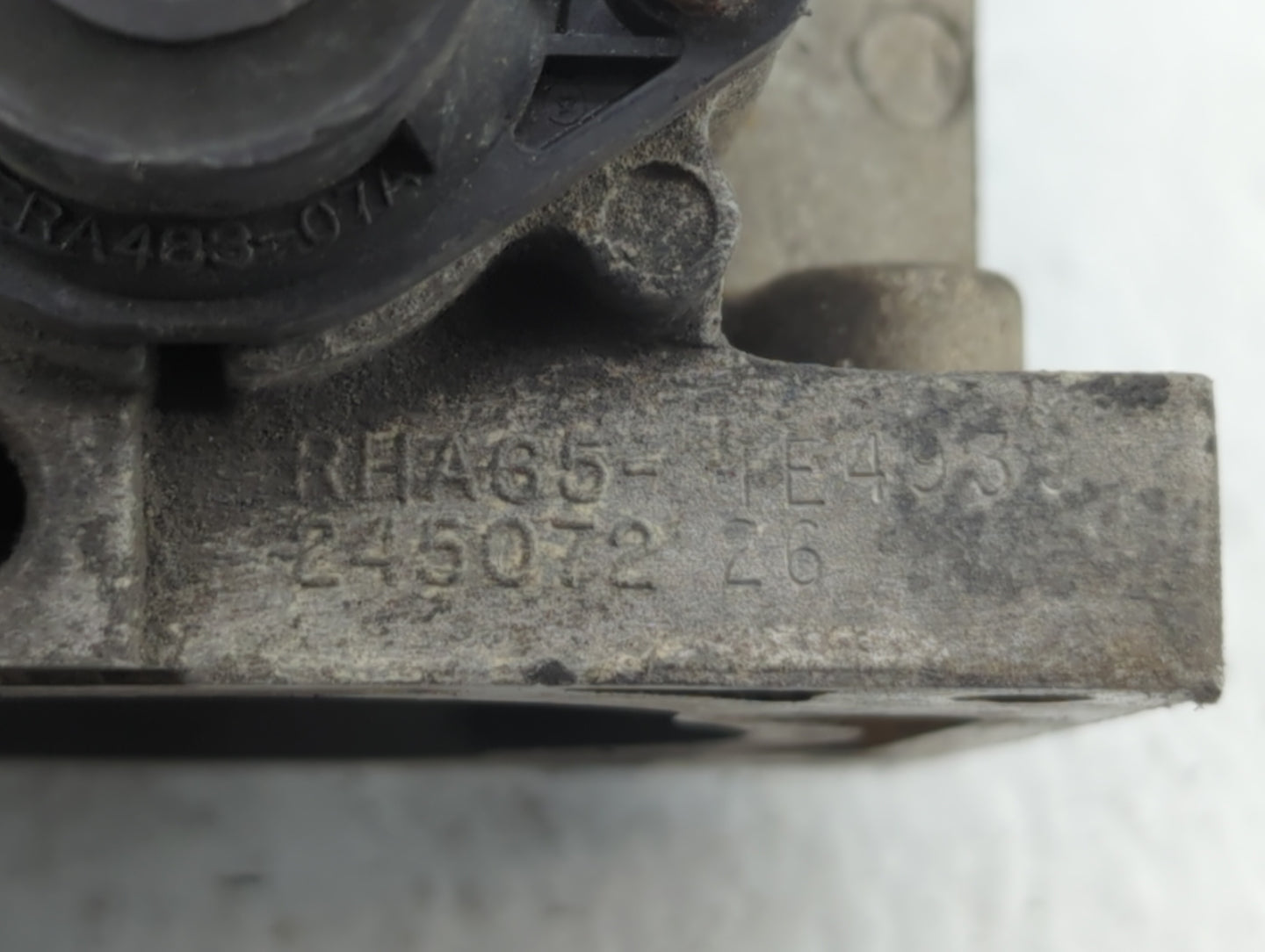 2021 Toyota C-Hr Throttle Body P/N:22030-0T130 22030-37040 Fits Fits 2013 2014 OEM Used Auto Parts - Oemusedautoparts1.com