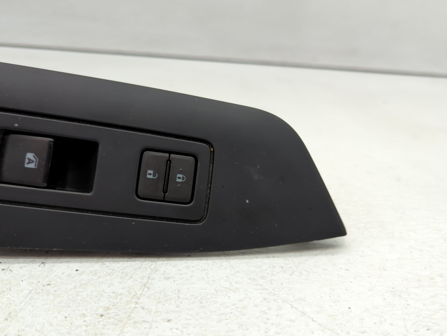 2021 Toyota C-hr Passenger Right Power Window Switch 74231-f4030 - Oemusedautoparts1.com