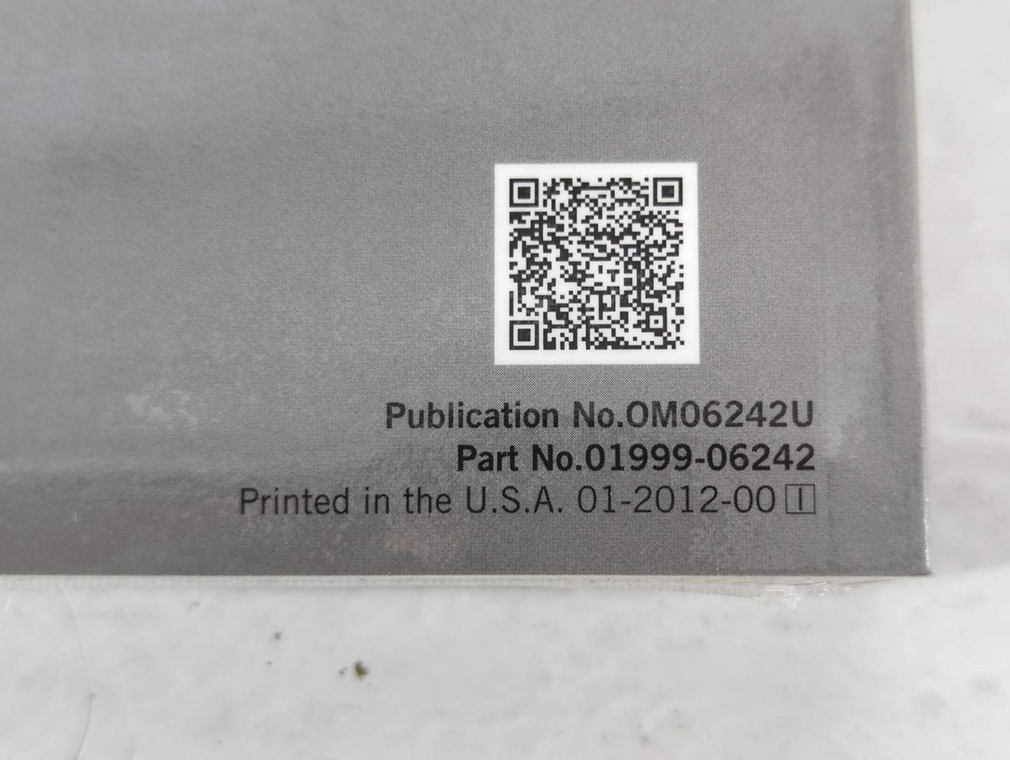 2021 Toyota Camry Owners Manual Book Guide P/N:01999-06242 OEM Used Auto Parts - Oemusedautoparts1.com