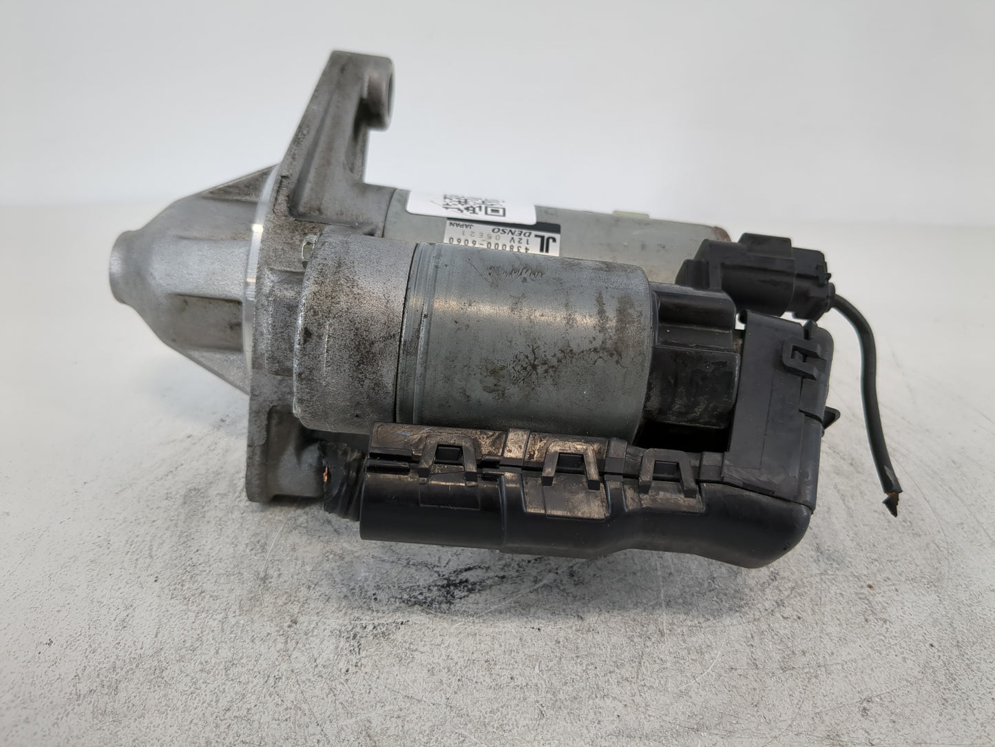 2018-2022 Toyota Camry Car Starter Motor Solenoid OEM P/N:438000-6060 Fits Fits 2018 2019 2020 2021 2022 OEM Used Auto Parts