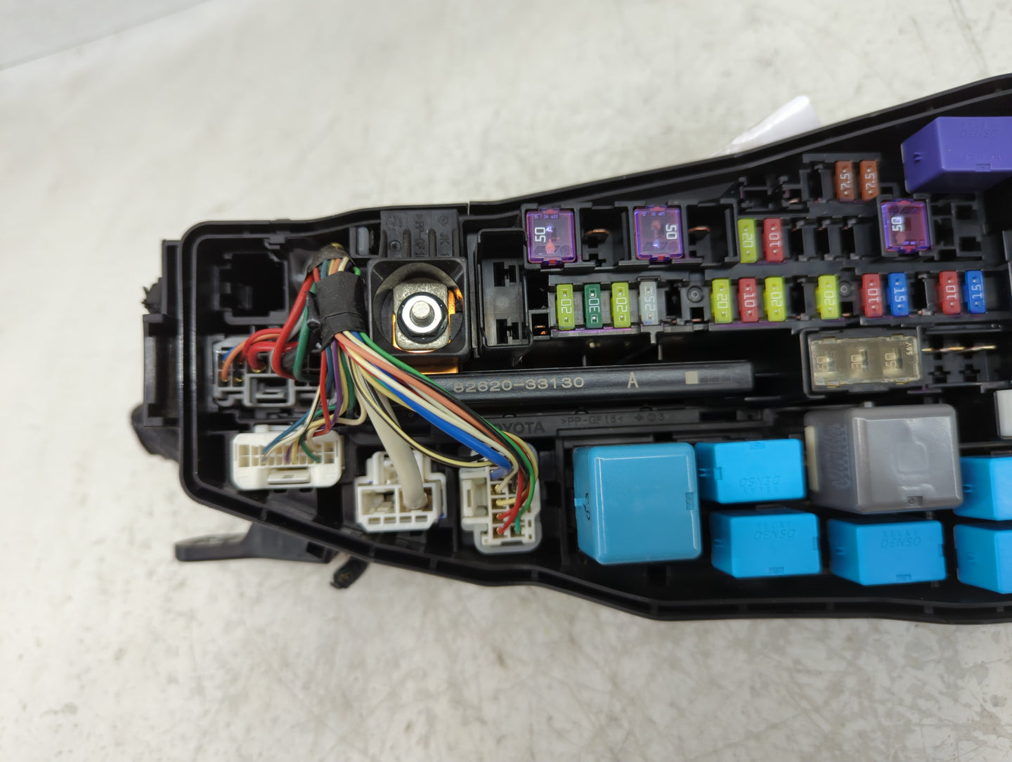 2018-2022 Toyota Camry Fusebox Fuse Box Panel Relay Module Fits Fits 2018 2019 2020 2021 2022 OEM Used Auto Parts - Oemuseda