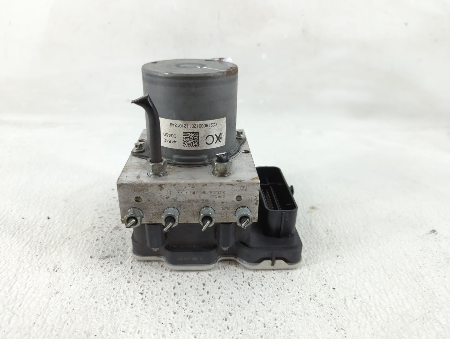 2021-2022 Toyota Camry ABS Pump Control Module Replacement P/N:44540 06450 Fits Fits 2021 2022 OEM Used Auto Parts - Oemused