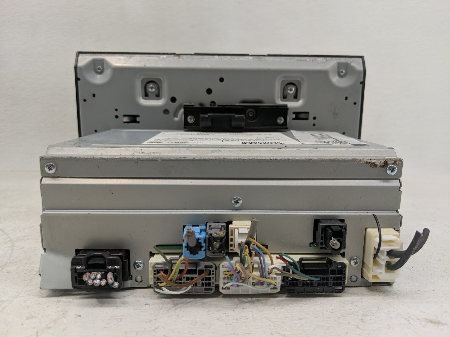 2020-2022 Toyota Camry Radio AM FM Cd Player Receiver Replacement P/N:86140-06D90 Fits Fits 2020 2021 2022 OEM Used Auto Par