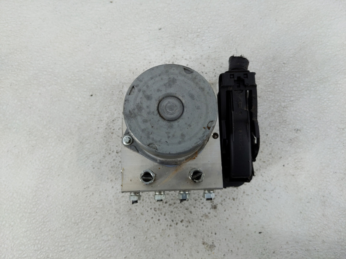 2021 Toyota Camry ABS Pump Control Module Replacement P/N:44540-06470 Fits OEM Used Auto Parts - Oemusedautoparts1.com