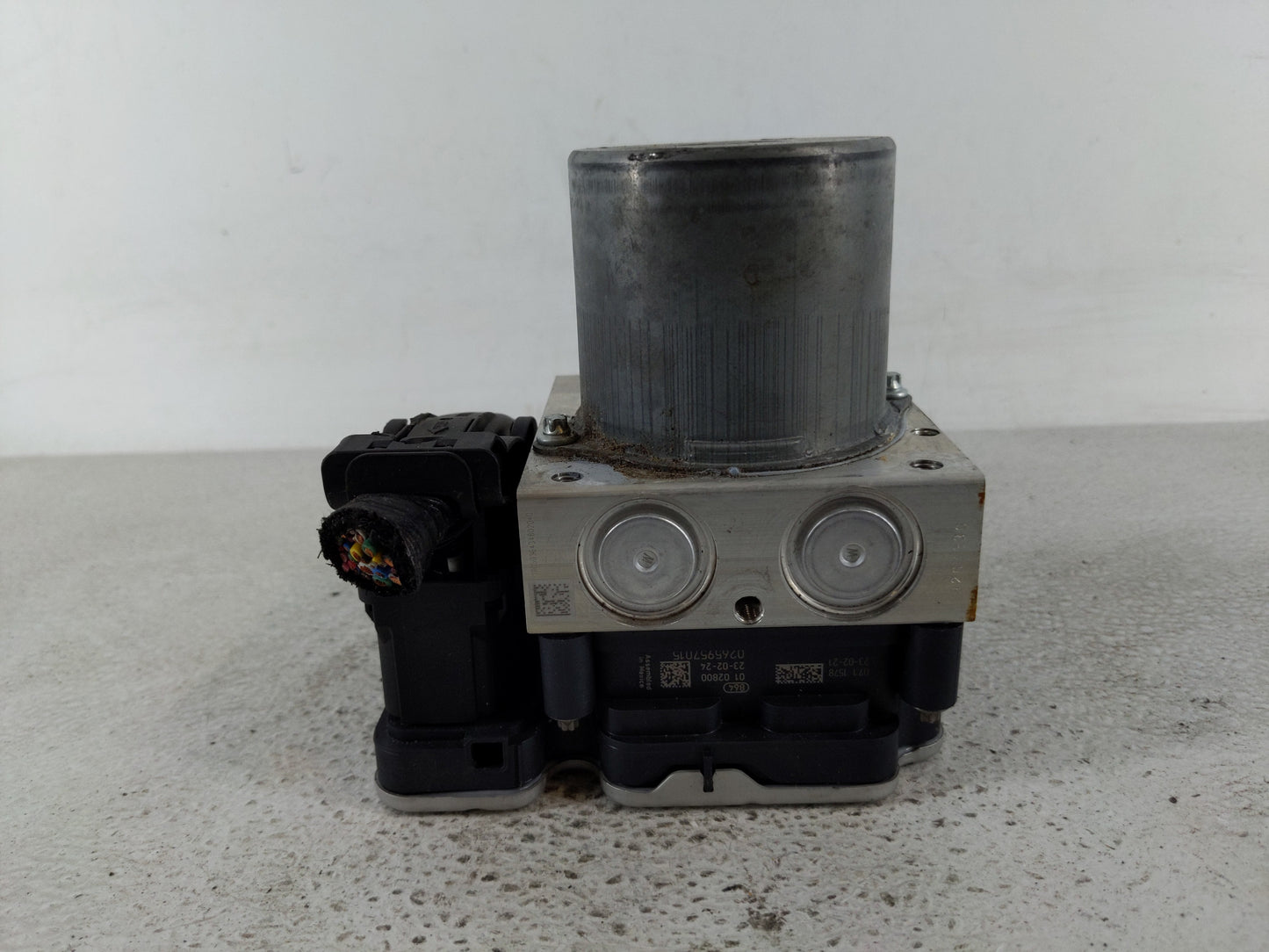 2021 Toyota Camry ABS Pump Control Module Replacement P/N:44540-06470 Fits OEM Used Auto Parts - Oemusedautoparts1.com
