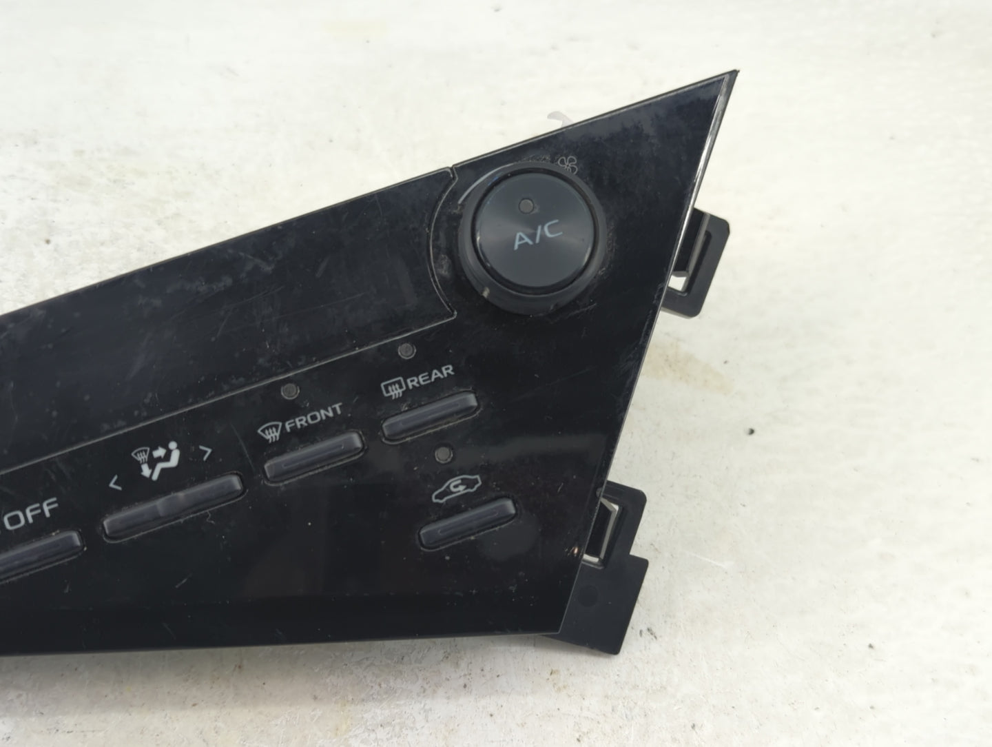 2018-2022 Toyota Camry Climate Control Module Temperature AC/Heater Replacement P/N:55900-06480-B Fits OEM Used Auto Parts -