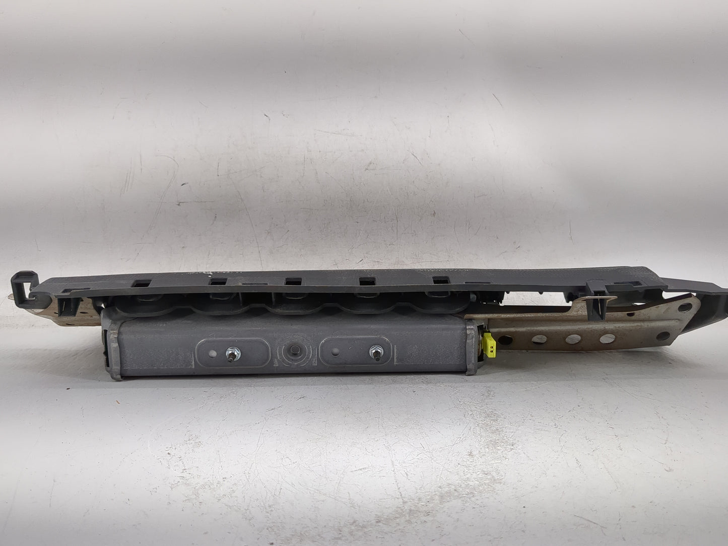 2018-2022 Toyota Camry Air Bag Passenger Right Dashboard OEM Fits Fits 2018 2019 2020 2021 2022 OEM Used Auto Parts - Oemuse