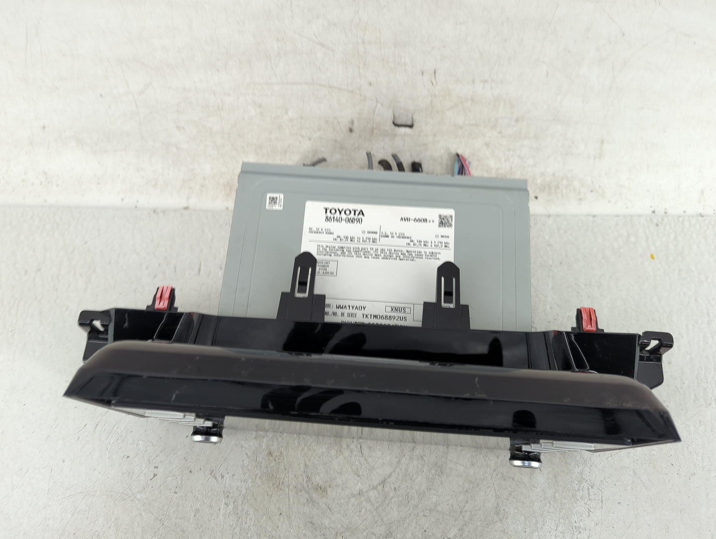 2020-2022 Toyota Camry Radio AM FM Cd Player Receiver Replacement P/N:86140-06D90 Fits Fits 2020 2021 2022 OEM Used Auto Par