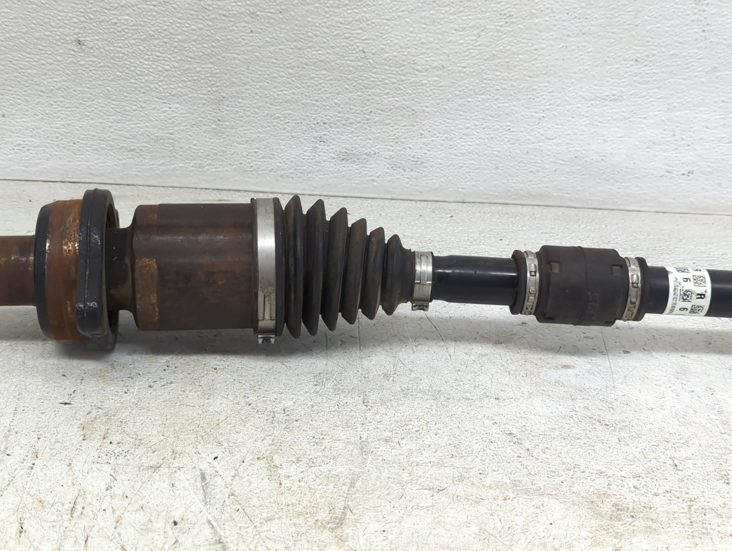 2018-2022 Toyota Camry Axle Shaft Front Passenger Cv C/v - Oemusedautoparts1.com
