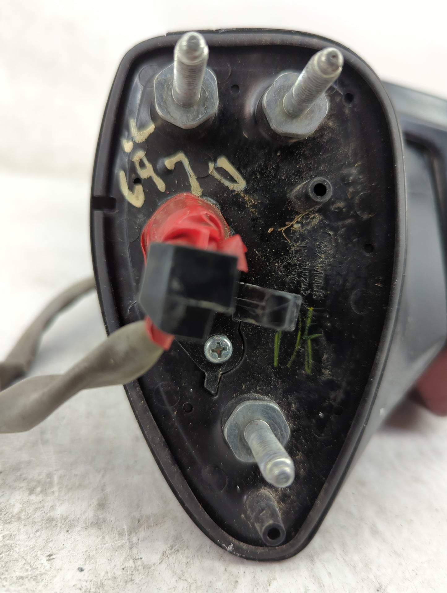 2018-2022 Toyota Camry Driver Side View Mirror - Left Door Mirror OEM Used - Oemusedautoparts1.com