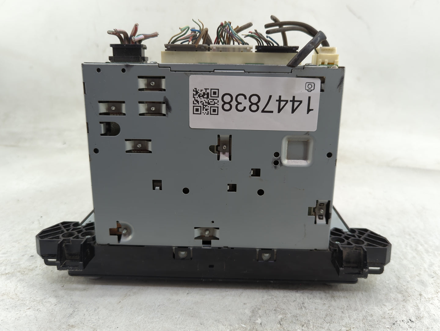 2021-2022 Toyota Camry Radio AM FM Cd Player Receiver Replacement P/N:72203B8J AETM163280US Fits Fits 2021 2022 OEM Used Aut