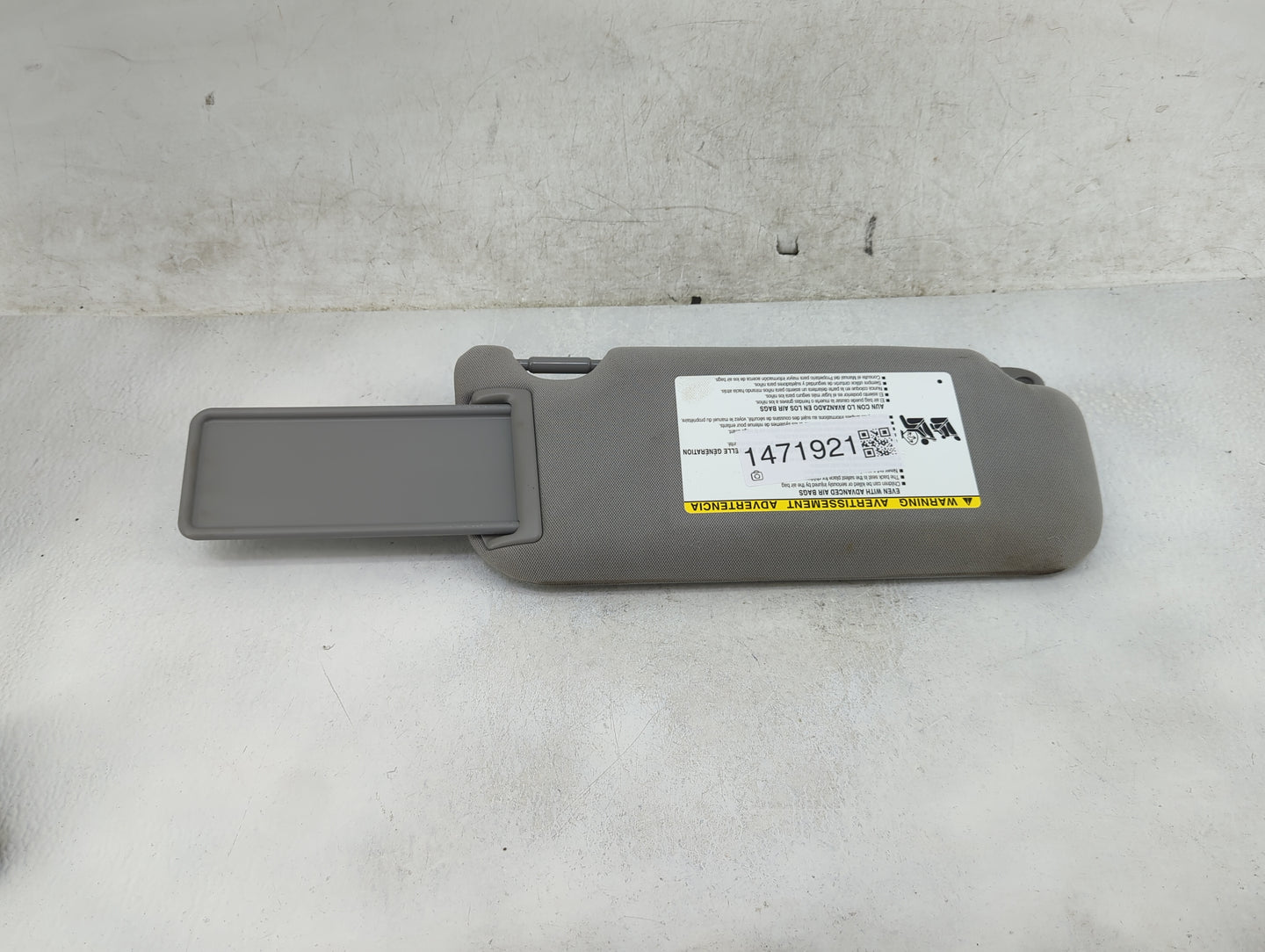 2018-2022 Toyota Camry Sun Visor Shade Replacement Driver Left Mirror Fits Fits 2018 2019 2020 2021 2022 OEM Used Auto Parts