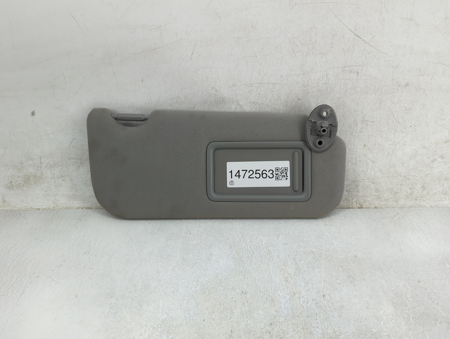 2018-2022 Toyota Camry Sun Visor Shade Replacement Passenger Right Mirror Fits Fits 2018 2019 2020 2021 2022 OEM Used Auto P
