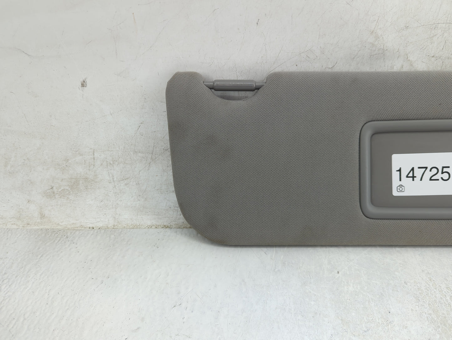 2018-2022 Toyota Camry Sun Visor Shade Replacement Passenger Right Mirror Fits Fits 2018 2019 2020 2021 2022 OEM Used Auto P