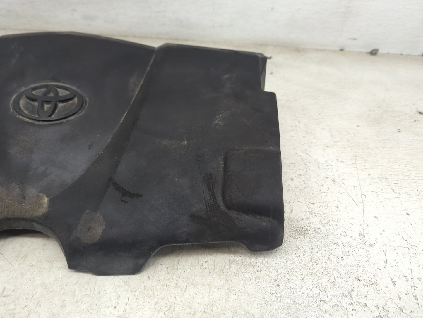 2021 Toyota Camry Engine Cover Black - Oemusedautoparts1.com
