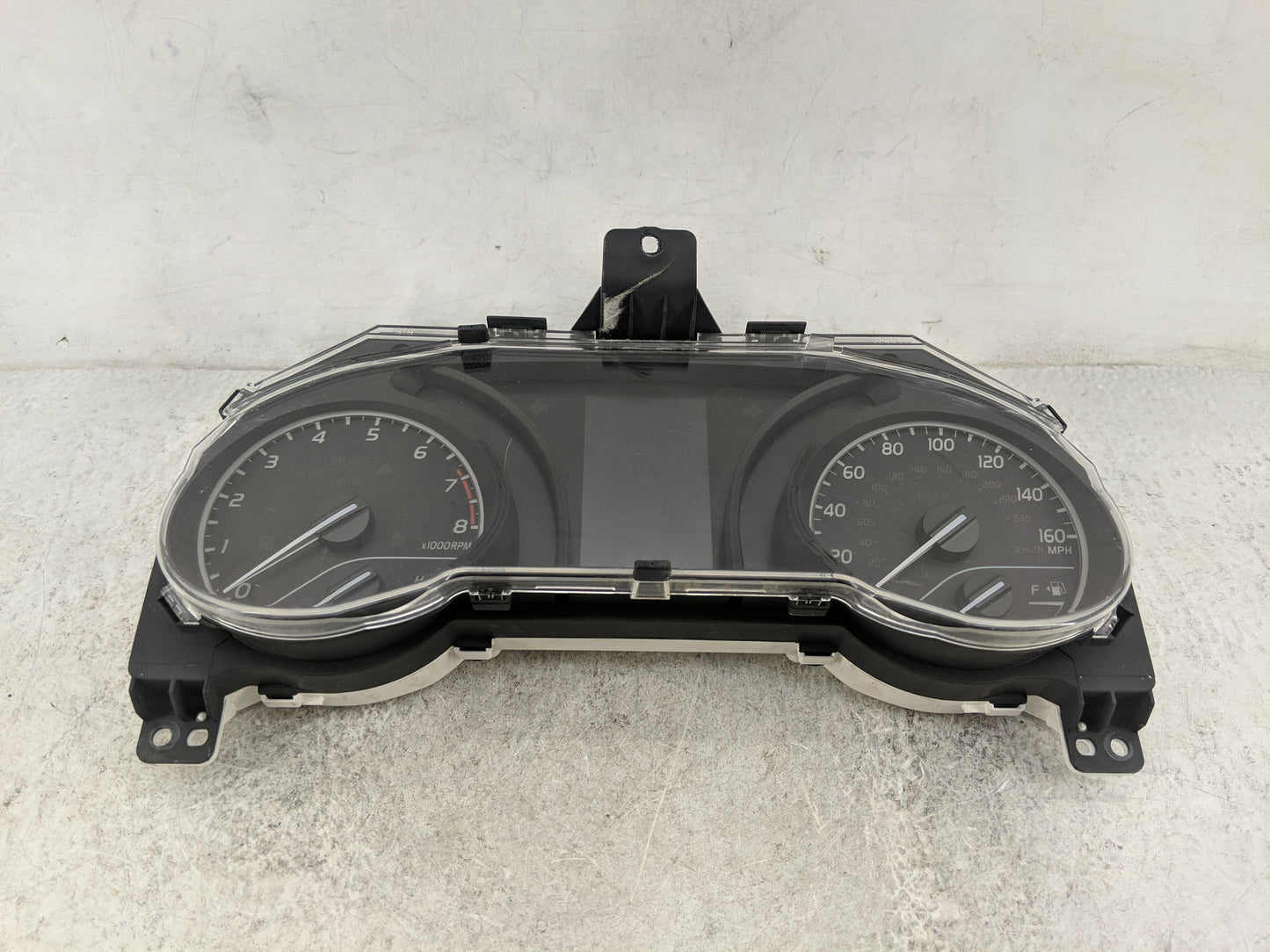 2019-2022 Toyota Camry Instrument Cluster Speedometer Gauges P/N:83800-0XD23-00 TN257580-9405 Miles: Fits Fits 2019 2020 202