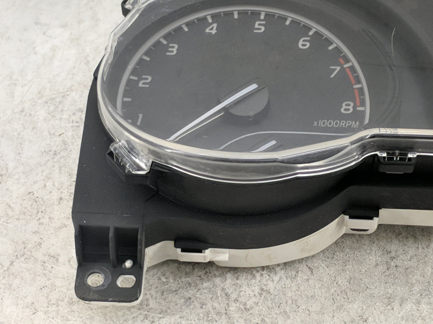 2019-2022 Toyota Camry Instrument Cluster Speedometer Gauges P/N:83800-0XD23-00 TN257580-9405 Miles: Fits Fits 2019 2020 202