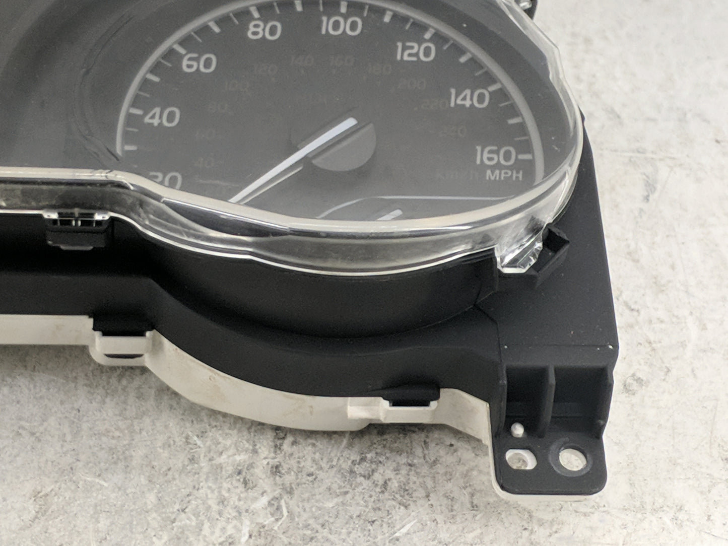 2019-2022 Toyota Camry Instrument Cluster Speedometer Gauges P/N:83800-0XD23-00 TN257580-9405 Miles: Fits Fits 2019 2020 202