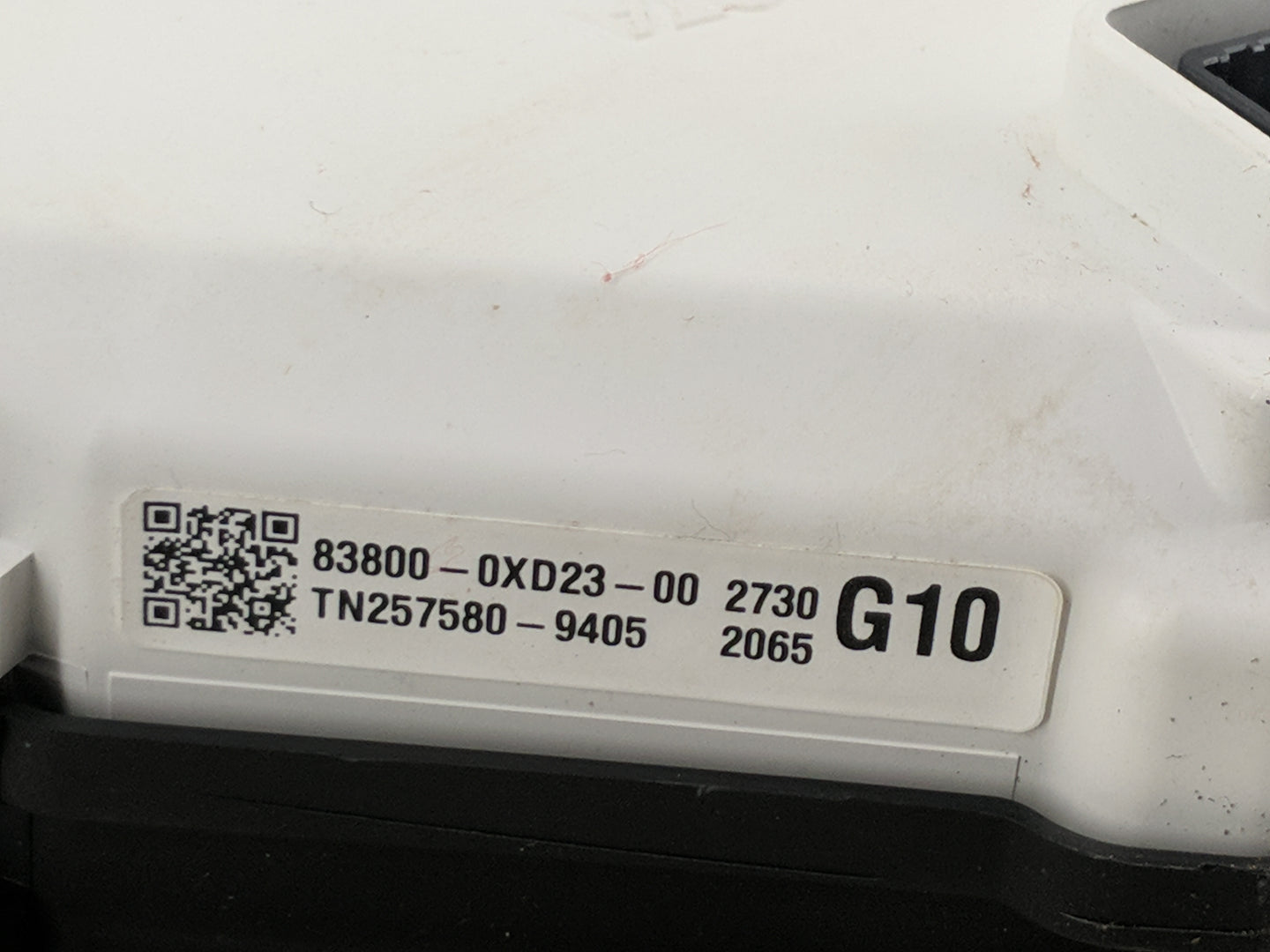 2019-2022 Toyota Camry Instrument Cluster Speedometer Gauges P/N:83800-0XD23-00 TN257580-9405 Miles: Fits Fits 2019 2020 202