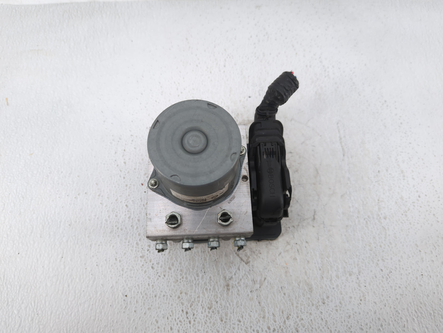 2021-2022 Toyota Camry ABS Pump Control Module Replacement P/N:44540 06450 44540 0650 Fits Fits 2021 2022 OEM Used Auto Part