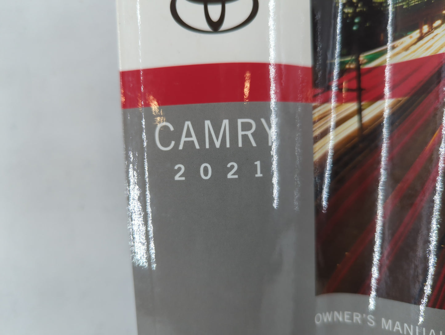 2021 Toyota Camry Owners Manual Book Guide P/N:01999-06242 OEM Used Auto Parts - Oemusedautoparts1.com
