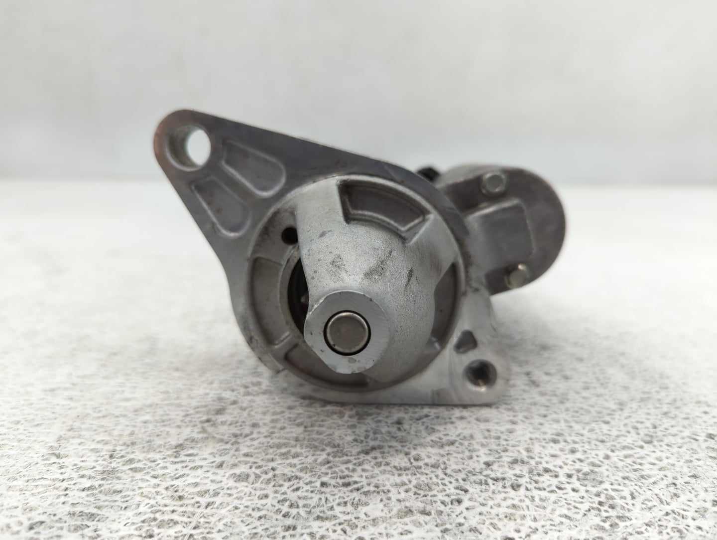 2018-2022 Toyota Camry Car Starter Motor Solenoid OEM P/N:28100-F0060 438000-6060 Fits Fits 2018 2019 2020 2021 2022 OEM Use