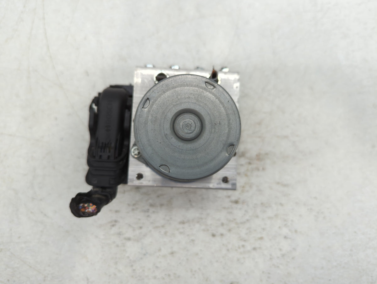 2021-2022 Toyota Camry Anti-Lock Brake ABS Pump Module Actuator OEM P/N:44540 06450 Fits Fits 2021 2022 OEM Used Auto Parts 