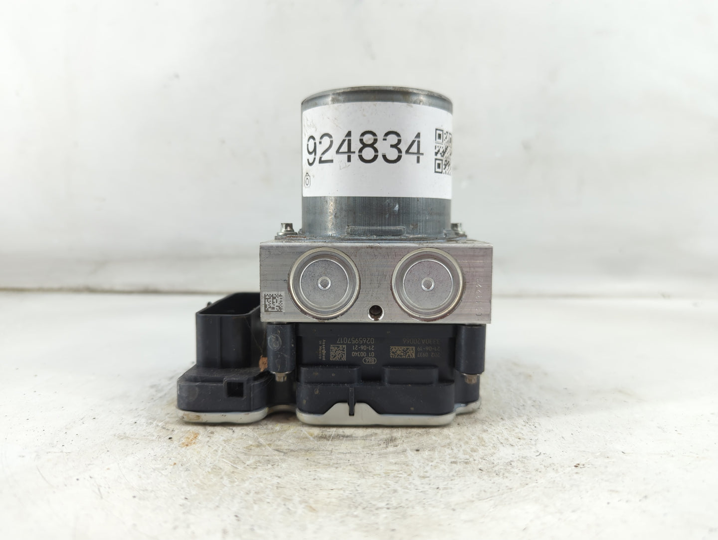 2021-2022 Toyota Camry ABS Pump Control Module Replacement P/N:44540 06450 Fits Fits 2021 2022 OEM Used Auto Parts - Oemused
