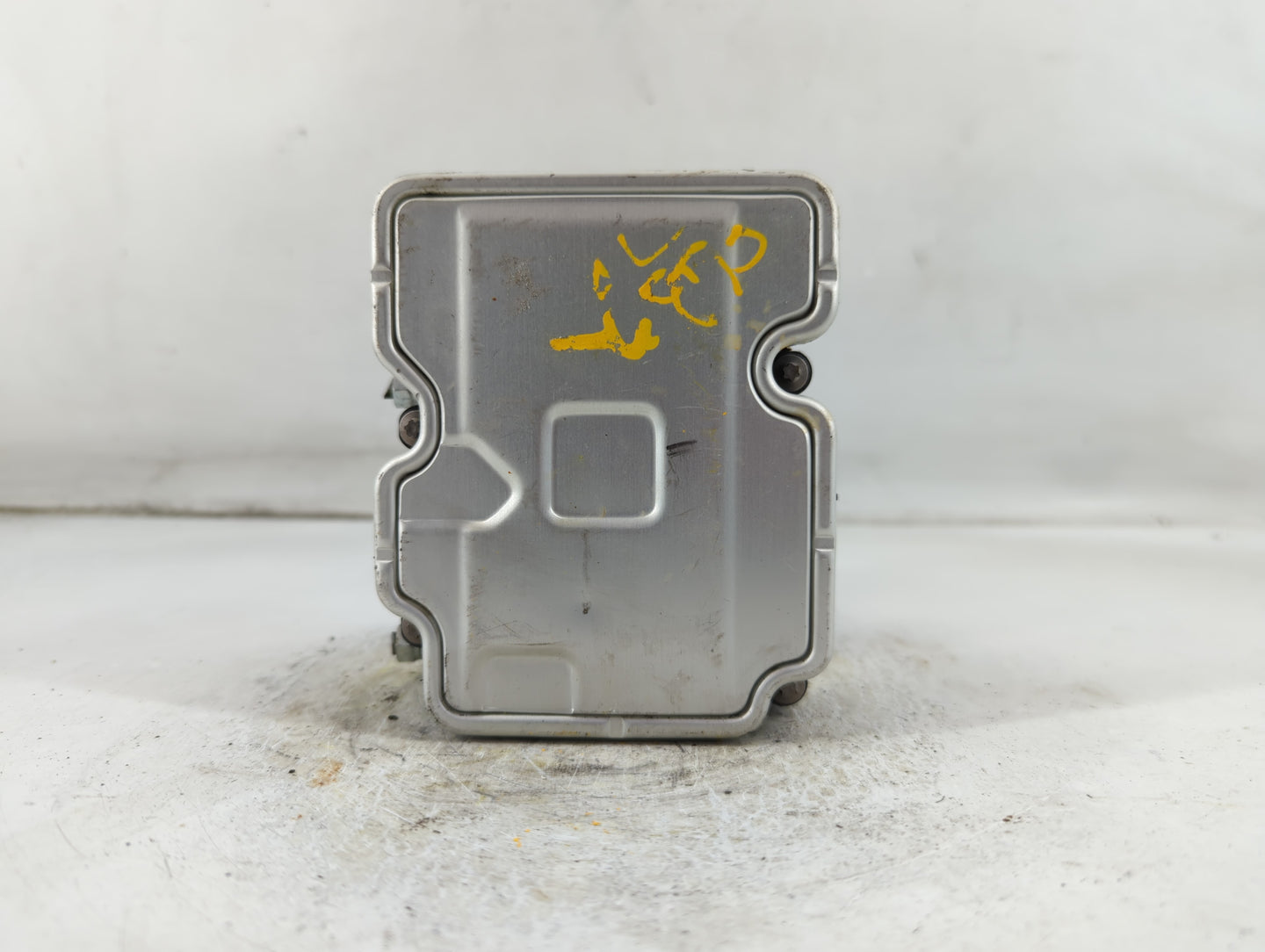 2021-2022 Toyota Camry ABS Pump Control Module Replacement P/N:44540 06450 Fits Fits 2021 2022 OEM Used Auto Parts - Oemused
