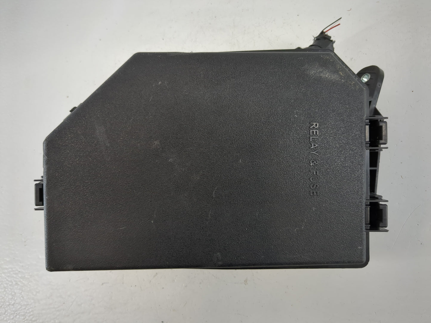 2020-2022 Toyota Corolla Fusebox Fuse Box Panel Relay Module P/N:82641-47050 Fits Fits 2020 2021 2022 OEM Used Auto Parts - 