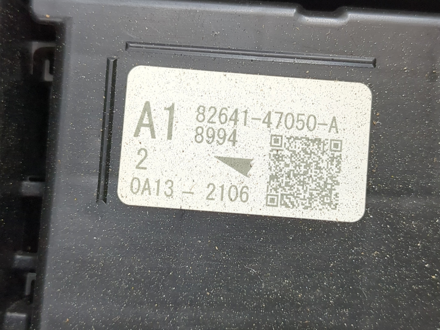 2020-2022 Toyota Corolla Fusebox Fuse Box Panel Relay Module P/N:82641-47050 Fits Fits 2020 2021 2022 OEM Used Auto Parts - 