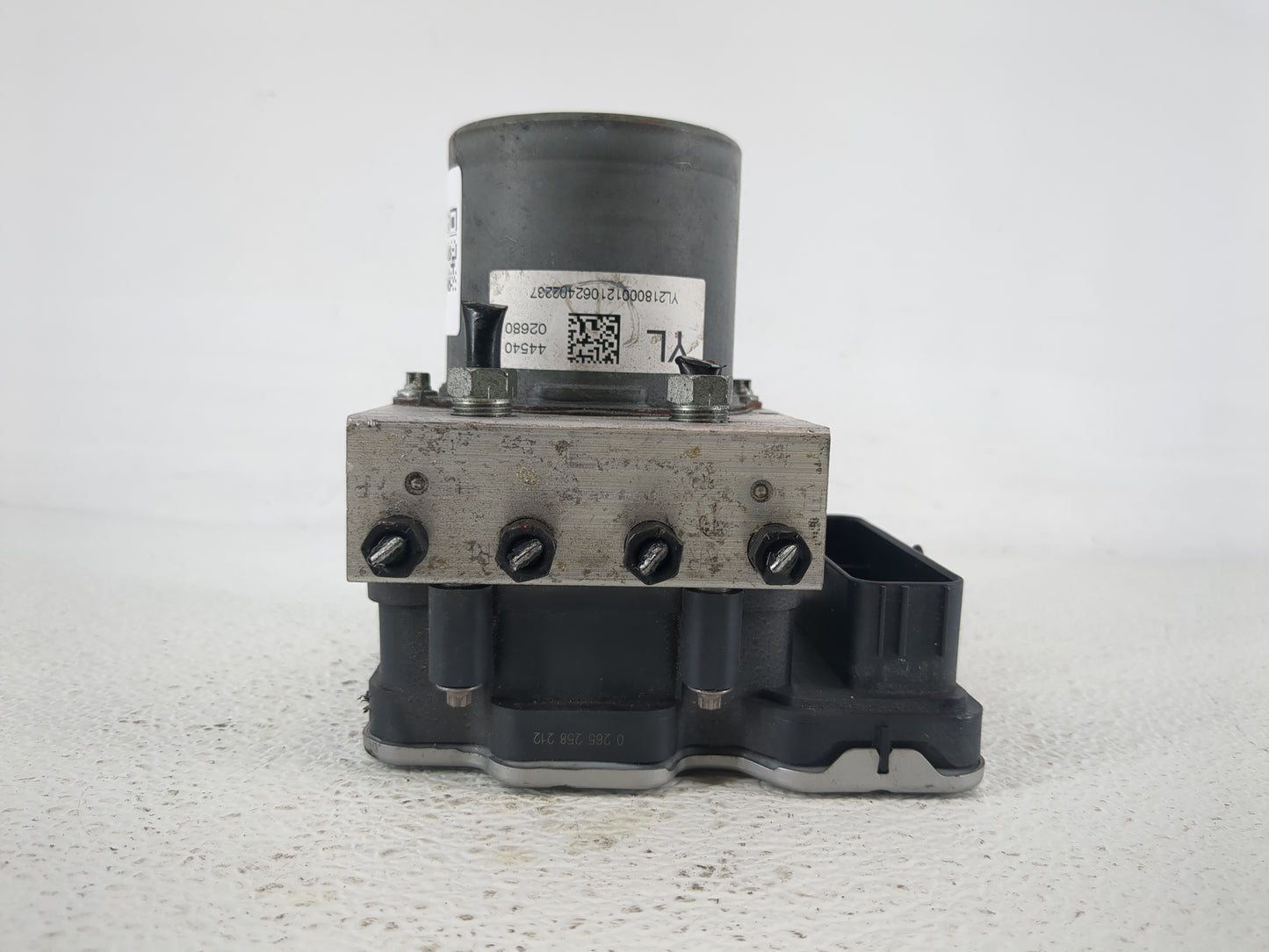 2021 Toyota Corolla ABS Pump Control Module Replacement P/N:44540 02680 Fits OEM Used Auto Parts - Oemusedautoparts1.com