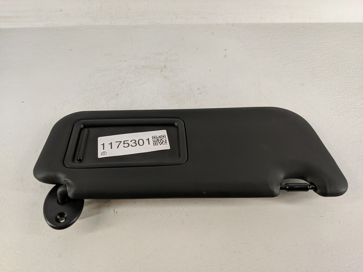 2019-2022 Toyota Corolla Sun Visor Shade Replacement Passenger Right Mirror Fits Fits 2019 2020 2021 2022 OEM Used Auto Part
