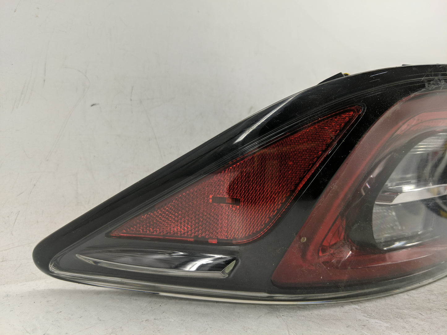 2019-2022 Toyota Corolla Tail Light Assembly Passenger Right OEM Fits Fits 2019 2020 2021 2022 OEM Used Auto Parts - Oemused