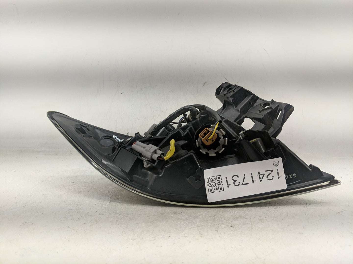 2019-2022 Toyota Corolla Tail Light Assembly Passenger Right OEM Fits Fits 2019 2020 2021 2022 OEM Used Auto Parts - Oemused