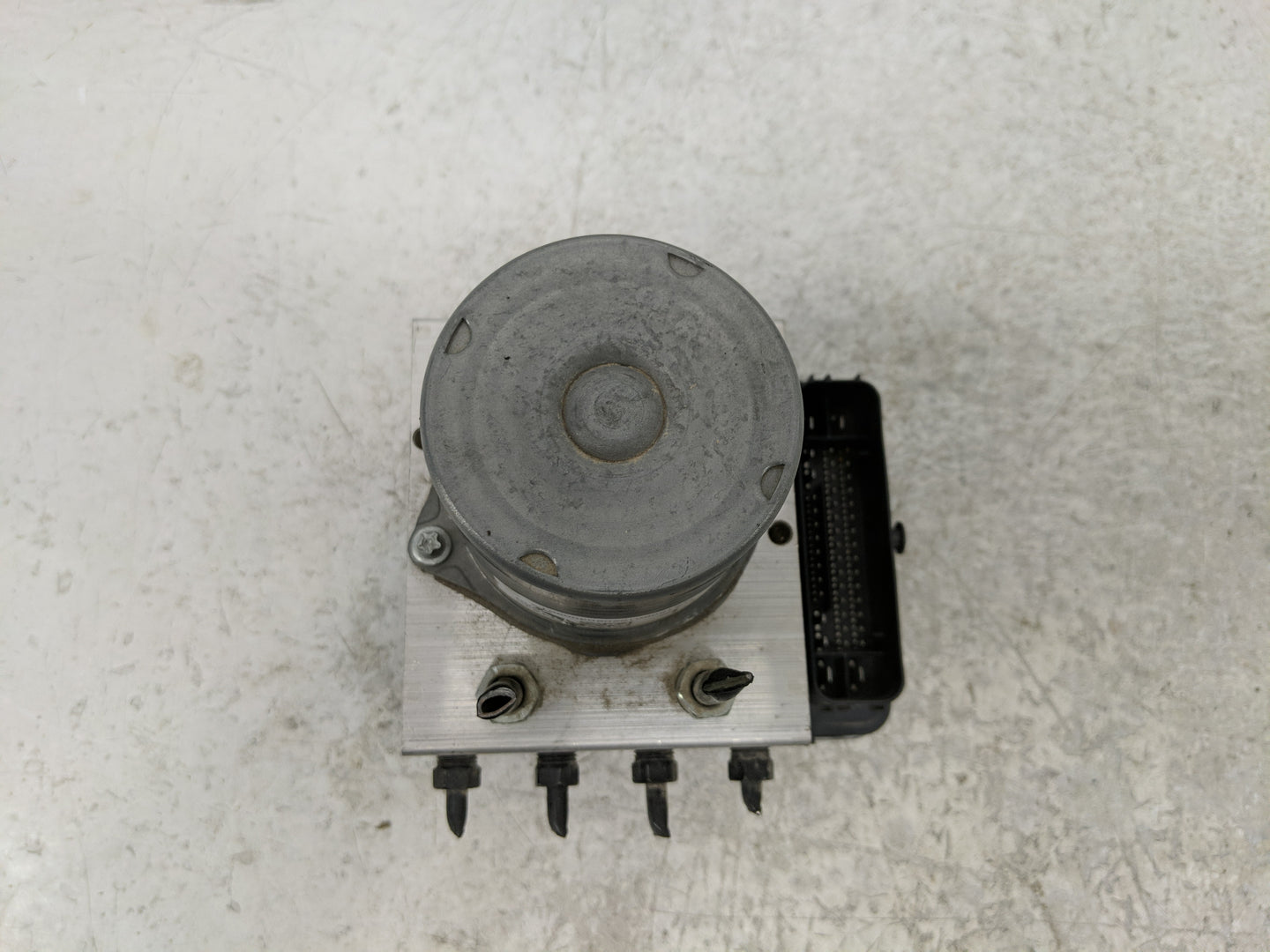 2020-2022 Toyota Corolla ABS Pump Control Module Replacement P/N:44540 02680 Fits Fits 2020 2021 2022 OEM Used Auto Parts - 