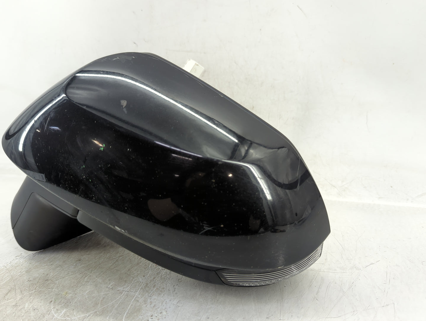 2019-2022 Toyota Corolla Driver Side View Mirror - Left Door Mirror OEM Used - Oemusedautoparts1.com