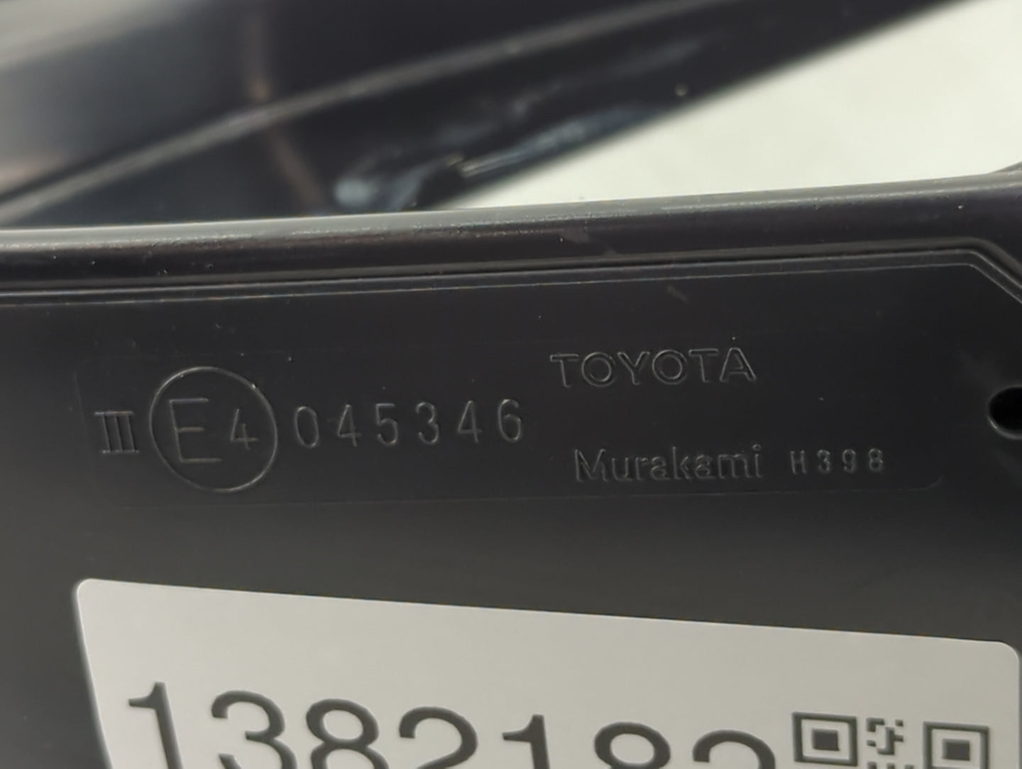 2019-2022 Toyota Corolla Driver Side View Mirror - Left Door Mirror OEM Used - Oemusedautoparts1.com