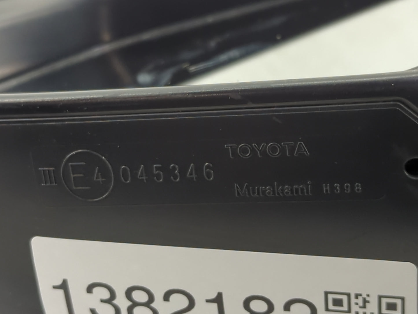 2019-2022 Toyota Corolla Driver Side View Mirror - Left Door Mirror OEM Used - Oemusedautoparts1.com