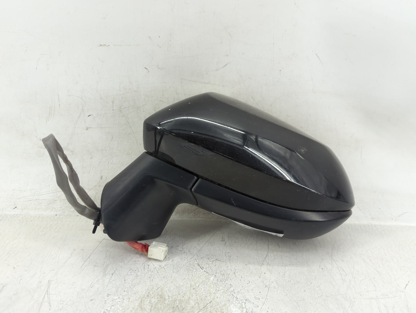 2020-2022 Toyota Corolla Driver Side View Mirror - Left Door Mirror OEM Used - Oemusedautoparts1.com