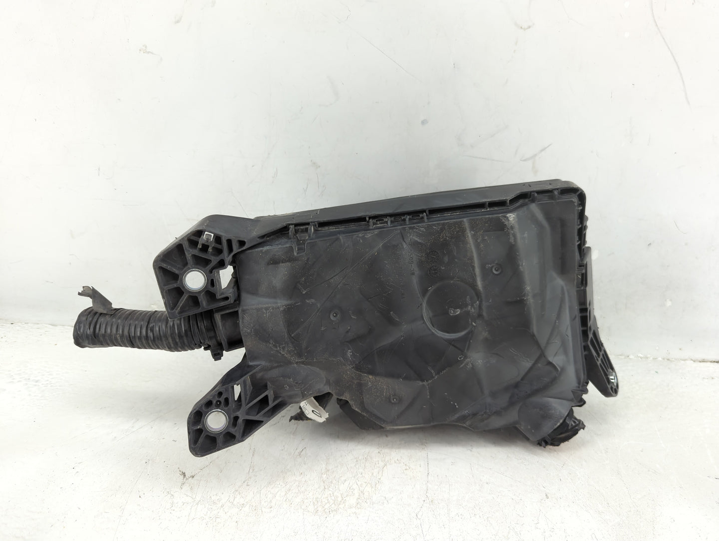 2020-2022 Toyota Corolla Fusebox Fuse Box Panel Relay Module P/N:82641-47050-A Fits Fits 2020 2021 2022 OEM Used Auto Parts 