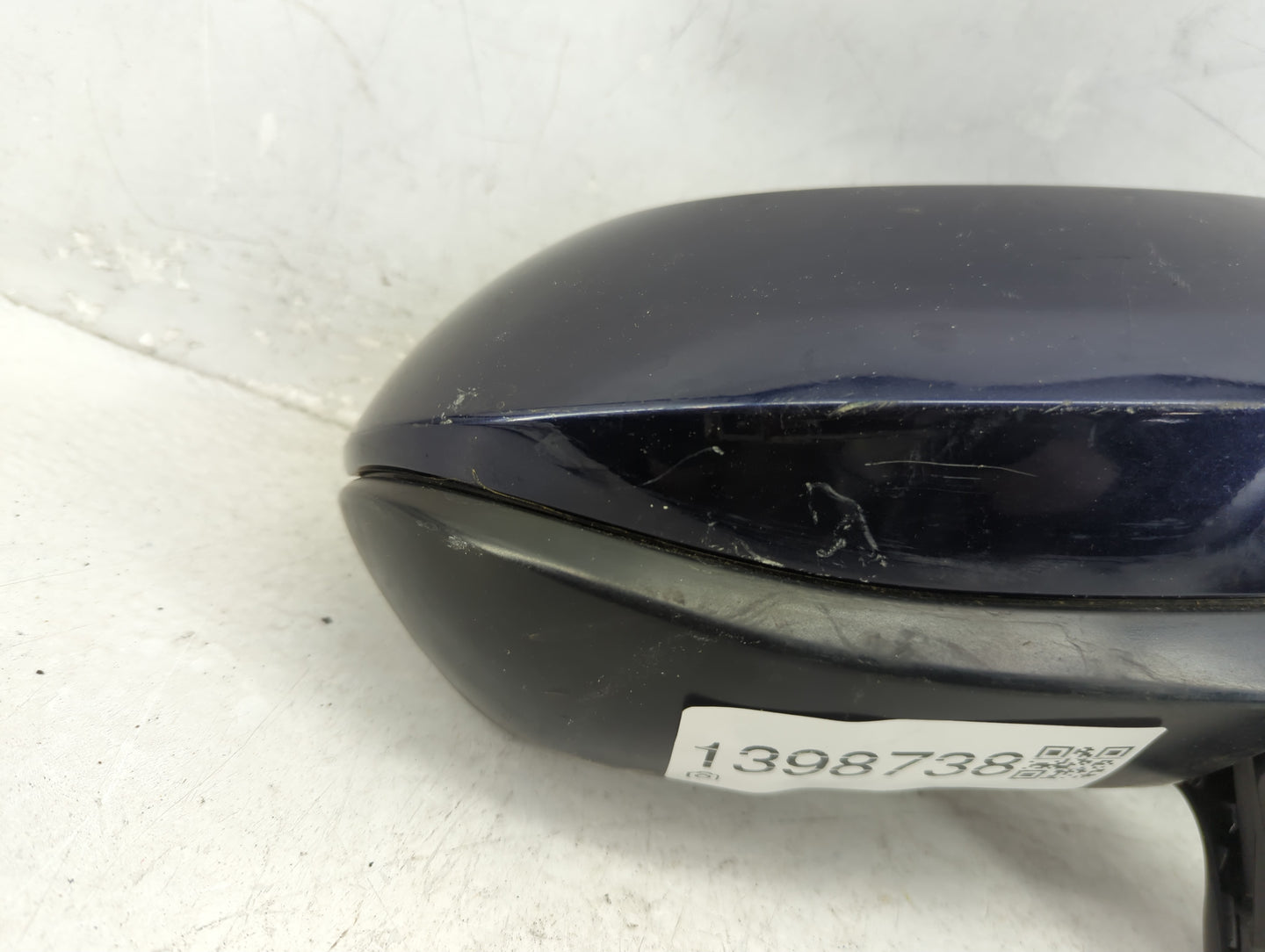 2020-2022 Toyota Corolla Passenger Side View Mirror - Right Door Mirror OEM Used - Oemusedautoparts1.com