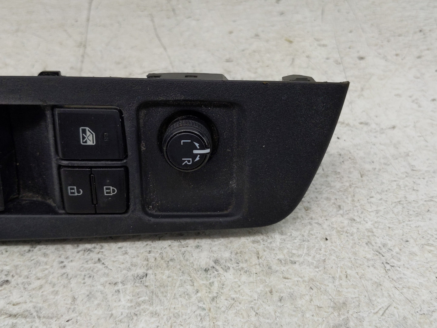 2021 Toyota Corolla Master Power Window Switch Replacement Driver Side Left P/N:84040-12150 Fits Fits 2019 2020 OEM Used Aut