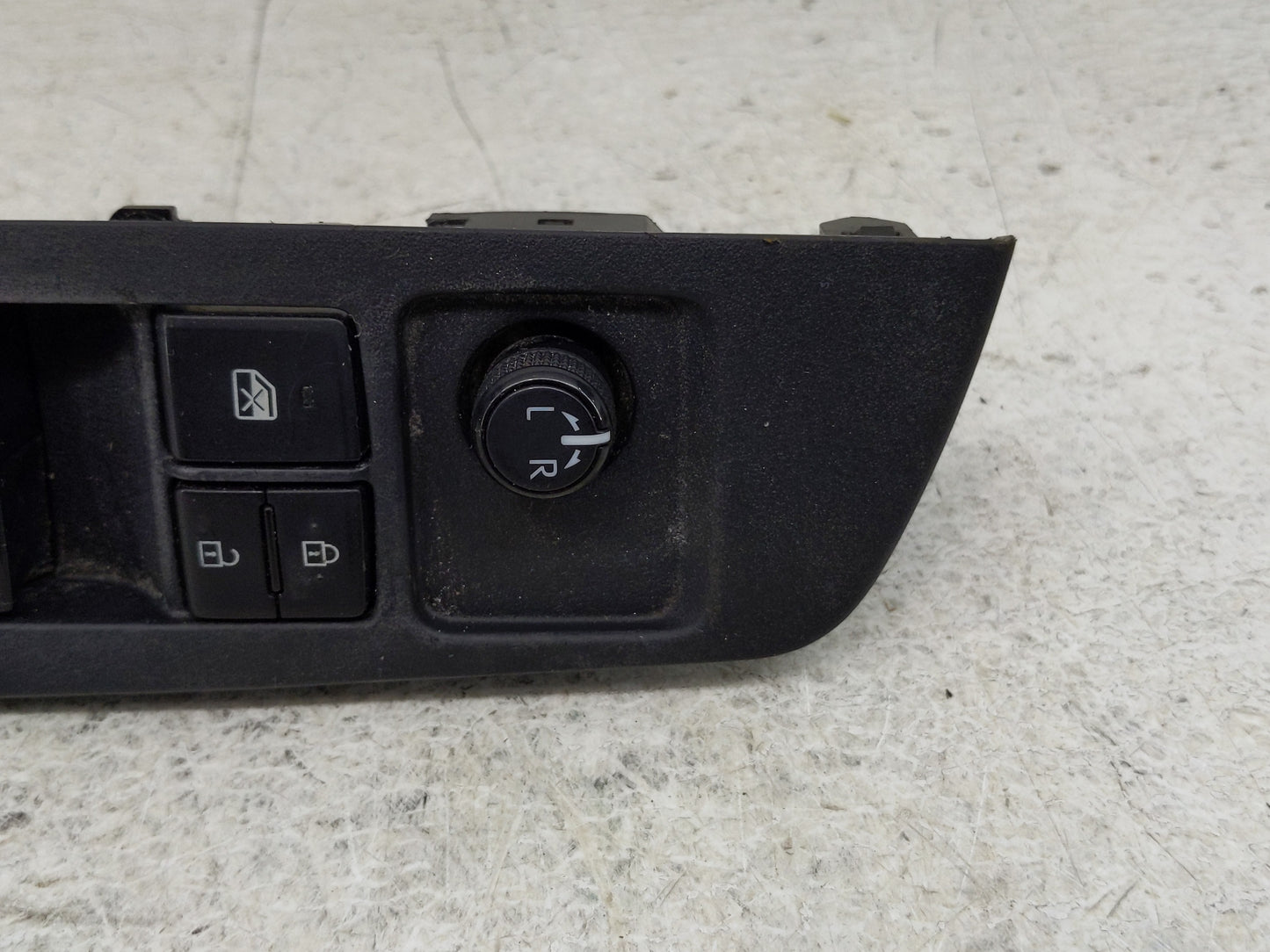2021 Toyota Corolla Master Power Window Switch Replacement Driver Side Left P/N:84040-12150 Fits Fits 2019 2020 OEM Used Aut