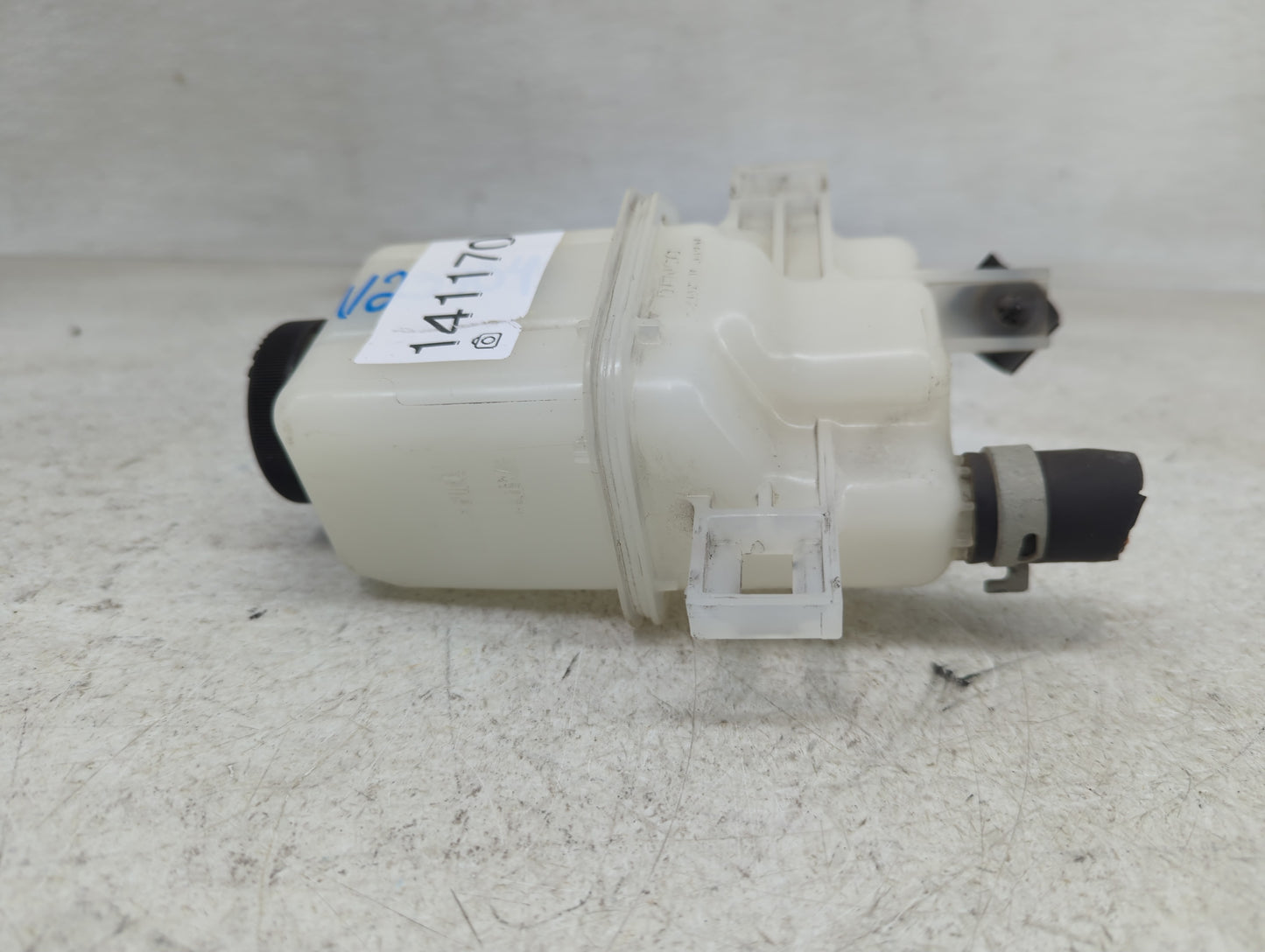 2021-2022 Toyota Corolla Radiator Coolant Overflow Expansion Tank Bottle - Oemusedautoparts1.com