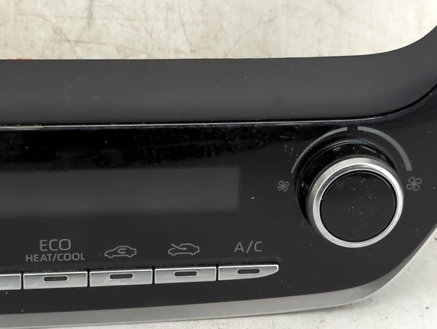 2019-2022 Toyota Corolla Climate Control Module Temperature AC/Heater Replacement P/N:55900-02D30 Fits Fits 2019 2020 2021 2